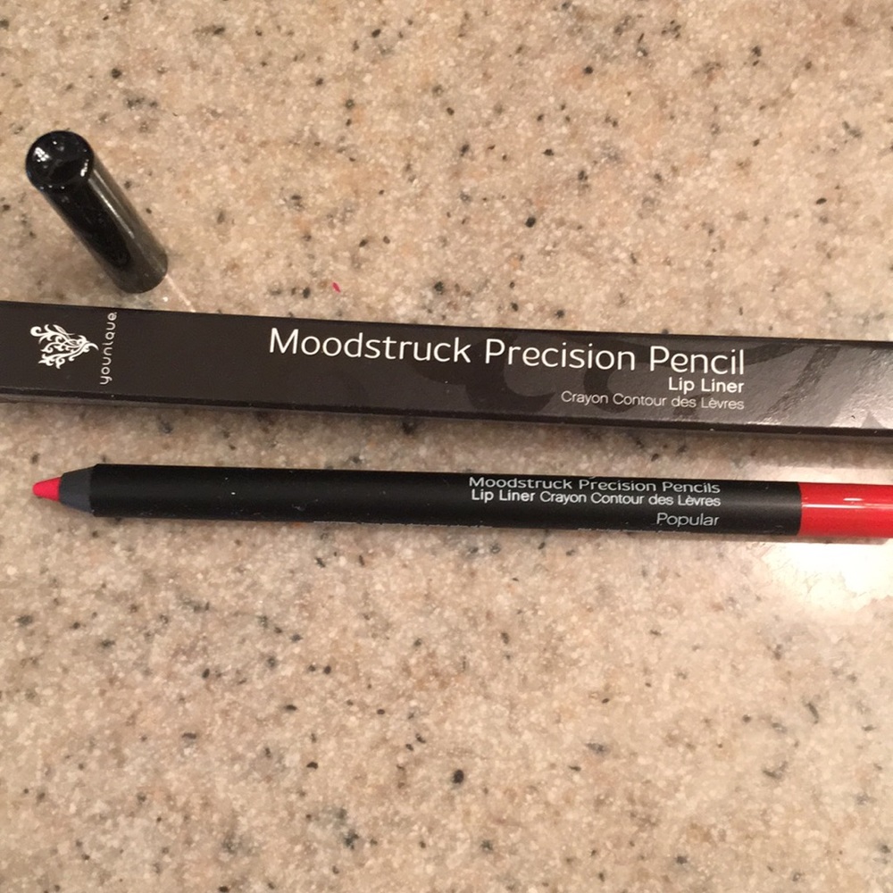 Younique Moodstruck Precision Pencil Lip Liner